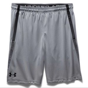UNDER ARMOUR MENS shorts